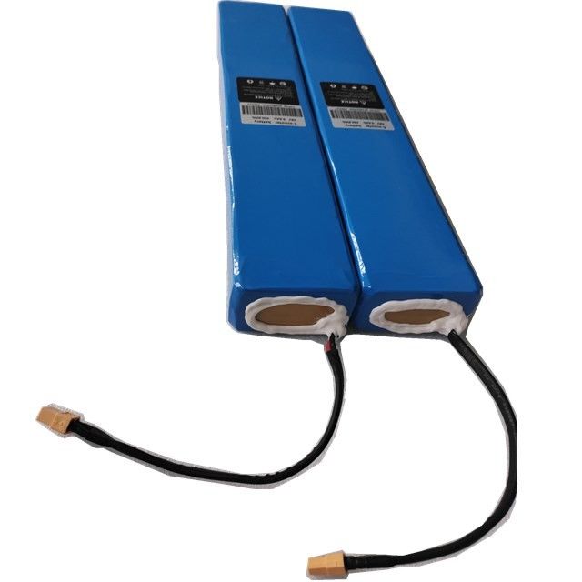 Niestandardowy zestaw baterii 18650 litowo-jonowej 13s3p 48 Volt 9,6ah Elektryczny skuter zestaw baterii 3200mAh