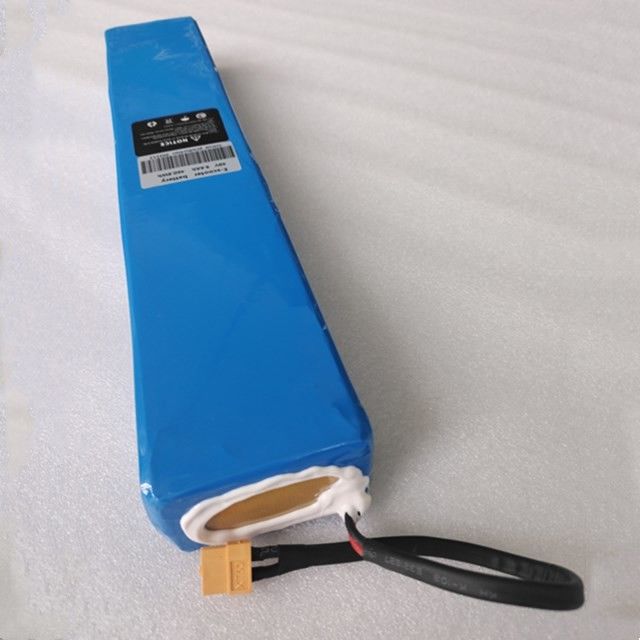 Niestandardowy zestaw baterii 18650 litowo-jonowej 13s3p 48 Volt 9,6ah Elektryczny skuter zestaw baterii 3200mAh
