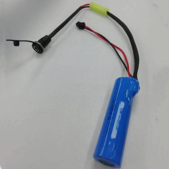 SM-2P Akumulator pompy wodnej 18650 1 s 3,7 V 2000 mAh Z wtyczką ładującą DC5521