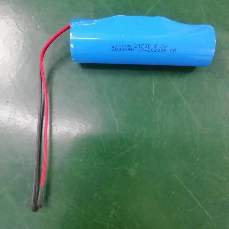 3.7V 5000mAh 21700 Pack z PCB i prowadzi 20 AWG dla urządzeń elektronicznych