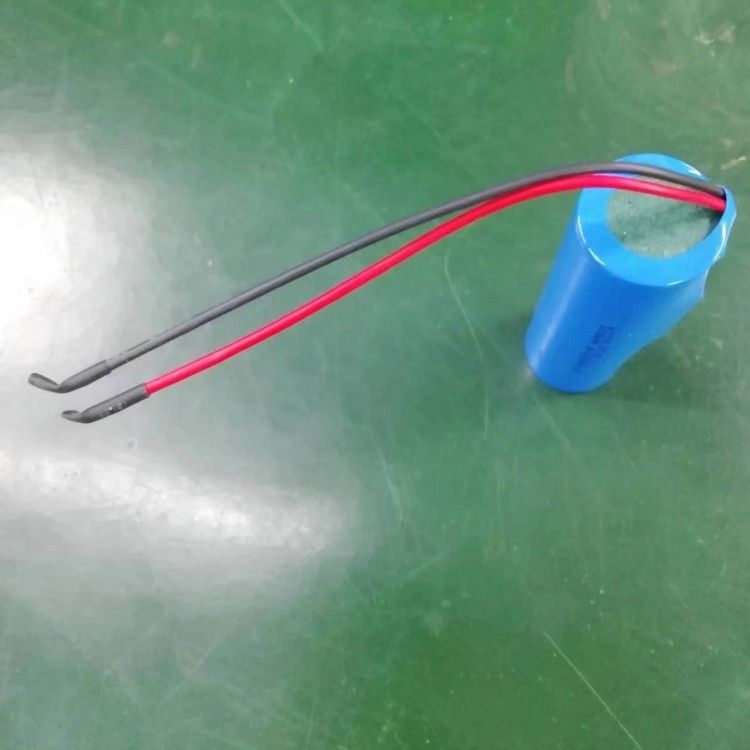 3.7V 5000mAh 21700 Pack z PCB i prowadzi 20 AWG dla urządzeń elektronicznych