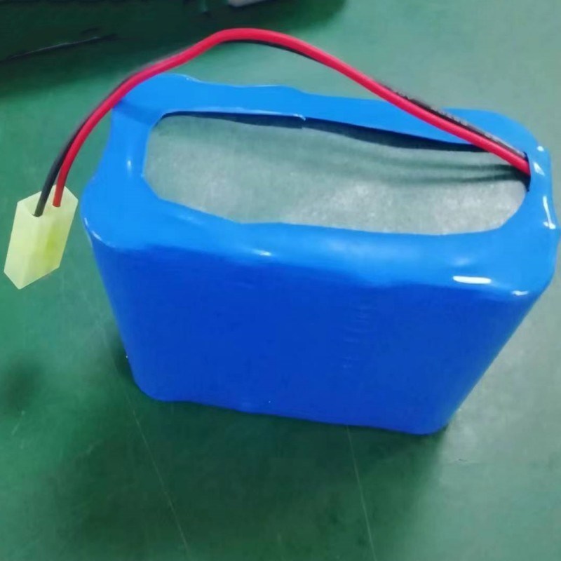 14.4V 4400mAh 18650 Bateria komórkowa 4S2P z wtyczką Tamiya dla bezprzewodowego światła par