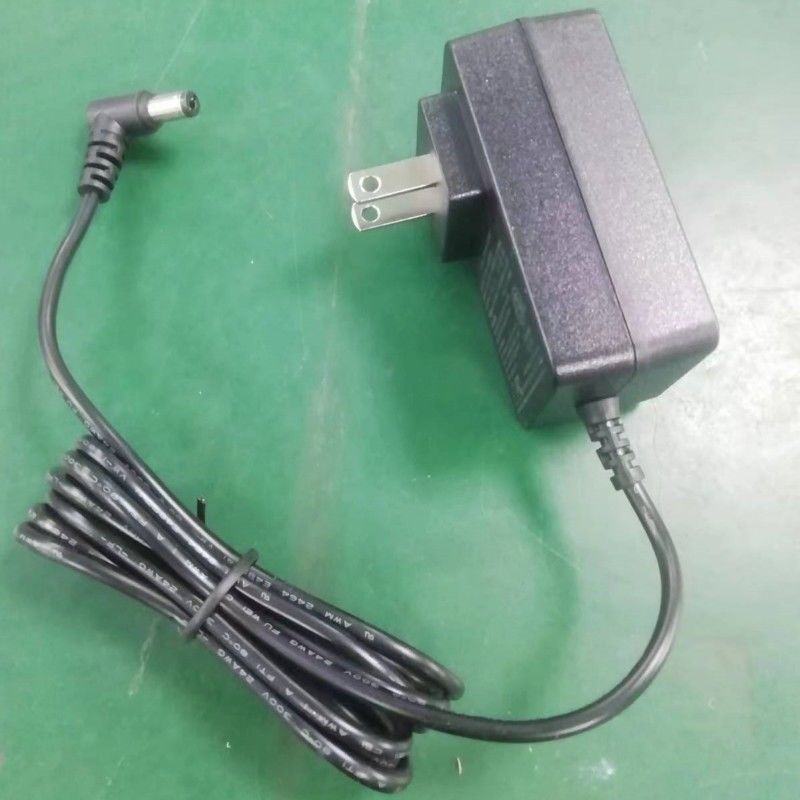Ładowarka akumulatora 12V 2A US Plug DC Bend Head 90° 2.1 mm Barrel Jack Two Amp